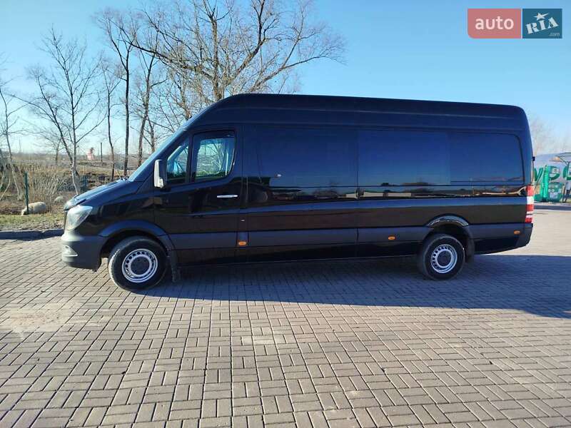 Вантажопасажирський фургон Mercedes-Benz Sprinter 2018 в Івано-Франківську