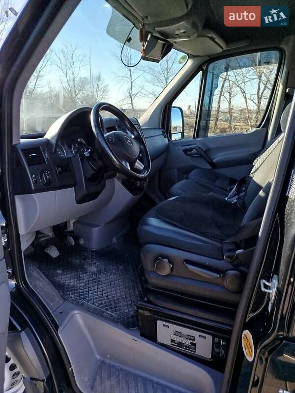 Вантажопасажирський фургон Mercedes-Benz Sprinter 2018 в Івано-Франківську