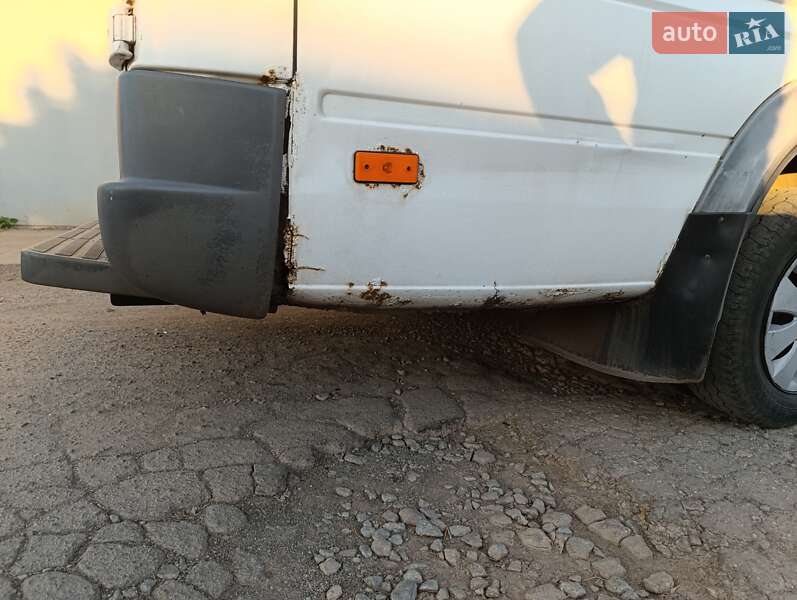 Городской автобус Mercedes-Benz Sprinter 1997 в Кривом Роге