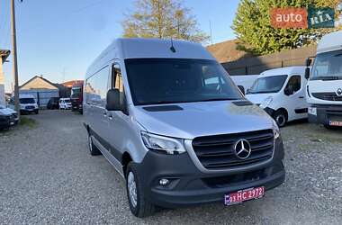 Грузовой фургон Mercedes-Benz Sprinter 2023 в Хусте