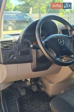 Вантажний фургон Mercedes-Benz Sprinter 2015 в 