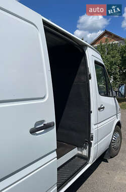 Вантажний фургон Mercedes-Benz Sprinter 2006 в 