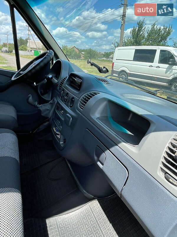 Грузовой фургон Mercedes-Benz Sprinter 2006 в Полтаве