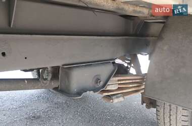 Грузовой фургон Mercedes-Benz Sprinter 2005 в 