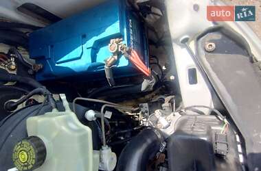 Грузовой фургон Mercedes-Benz Sprinter 2005 в 