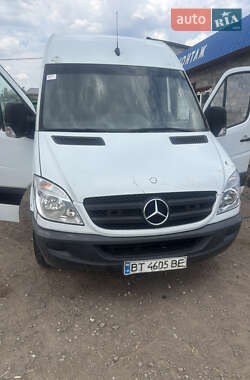 Вантажний фургон Mercedes-Benz Sprinter 2013 в Нововоронцовці