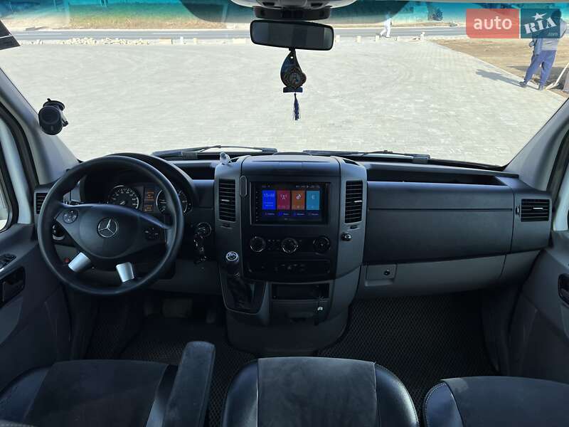 Микроавтобус Mercedes-Benz Sprinter 2015 в Черновцах