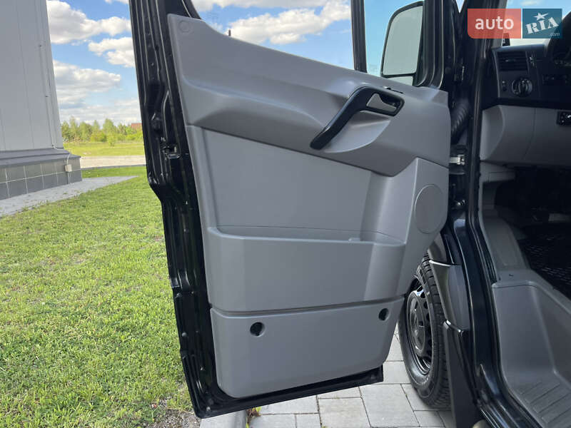 Мікроавтобус Mercedes-Benz Sprinter 2015 в Рівному
