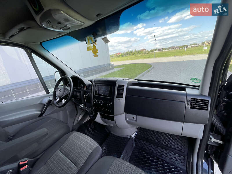 Мікроавтобус Mercedes-Benz Sprinter 2015 в Рівному