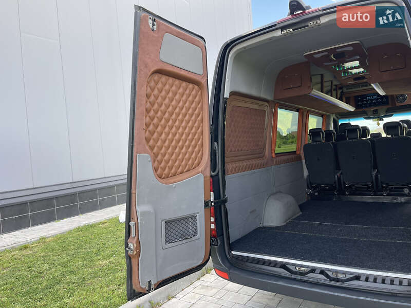 Мікроавтобус Mercedes-Benz Sprinter 2015 в Рівному