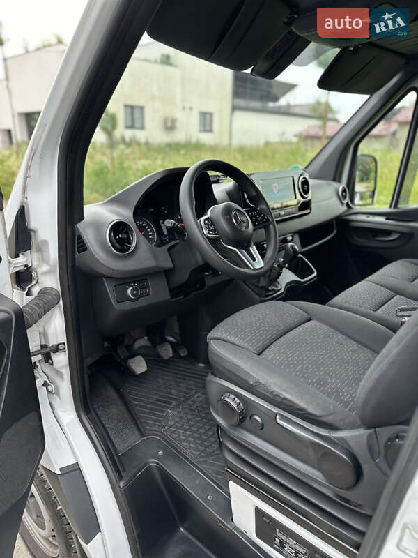 Грузовой фургон Mercedes-Benz Sprinter 2022 в Виноградове
