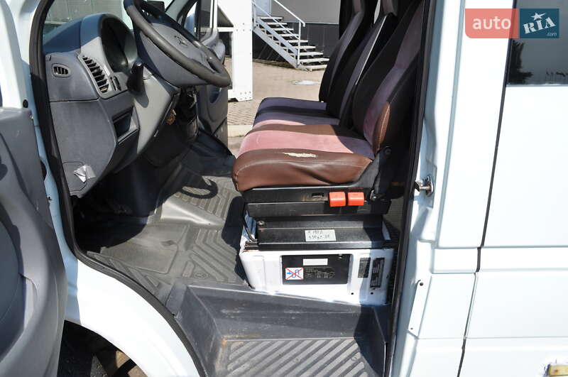 Інші автобуси Mercedes-Benz Sprinter 2000 в Києві