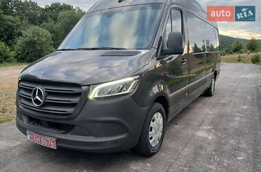 Грузовой фургон Mercedes-Benz Sprinter 2020 в 