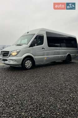 Туристичний / Міжміський автобус Mercedes-Benz Sprinter 2010 в Хусті