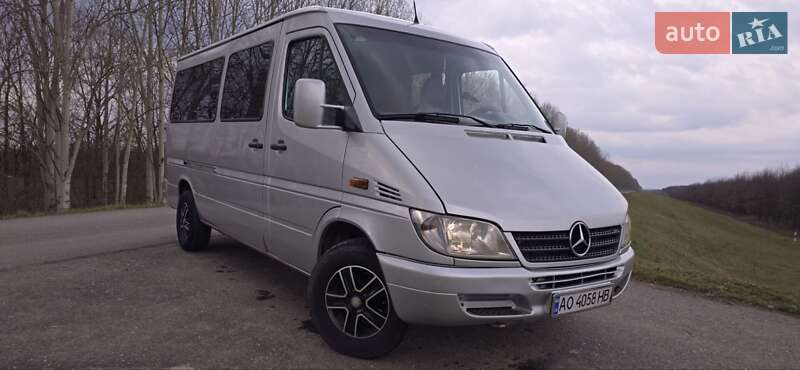 Микроавтобус Mercedes-Benz Sprinter 2002 в Вилке