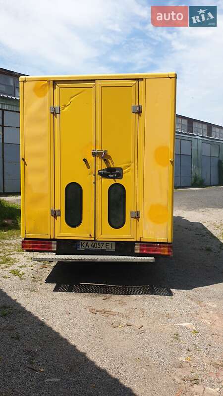 Грузовой фургон Mercedes-Benz Sprinter 2001 в Чернигове