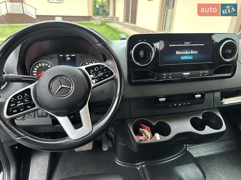 Вантажний фургон Mercedes-Benz Sprinter 2022 в Бучачі