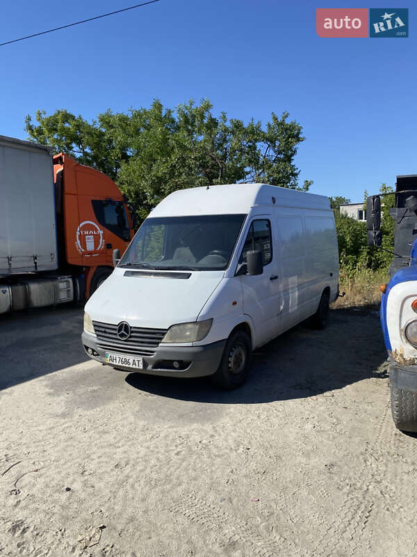 Грузовой фургон Mercedes-Benz Sprinter 2001 в Днепре