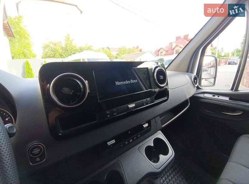 Вантажопасажирський фургон Mercedes-Benz Sprinter 2020 в Коломиї