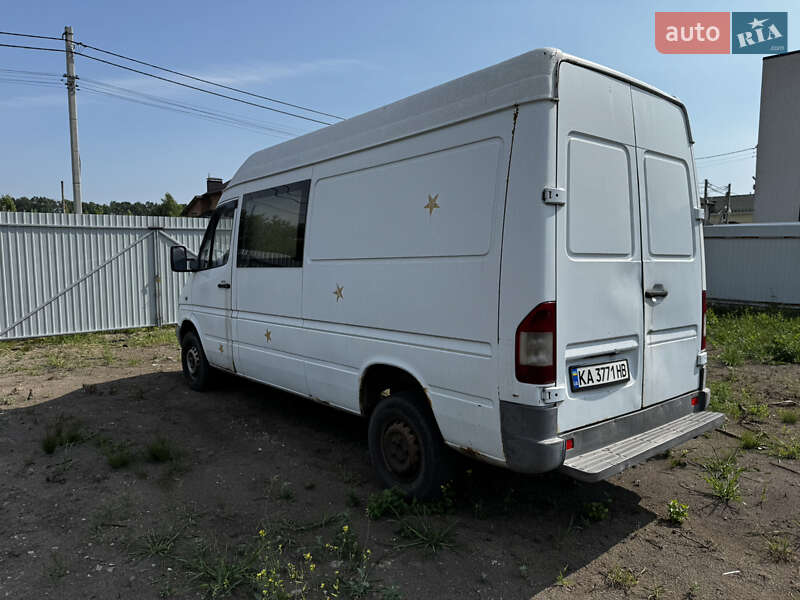 Вантажний фургон Mercedes-Benz Sprinter 2004 в Києві фото 5 Вантажний фургон Mercedes-Benz Sprinter 2004 в Києві
