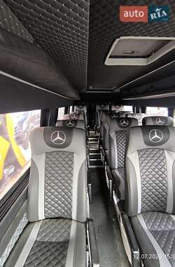 Туристический / Междугородний автобус Mercedes-Benz Sprinter 1998 в 