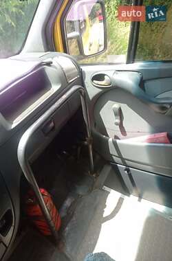Туристический / Междугородний автобус Mercedes-Benz Sprinter 2004 в 