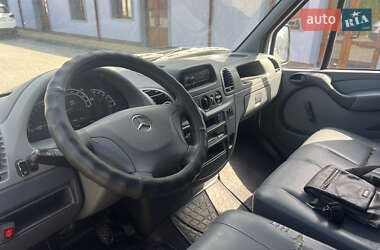 Грузовой фургон Mercedes-Benz Sprinter 2001 в 