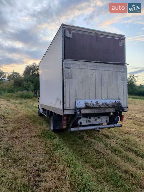 Грузовой фургон Mercedes-Benz Sprinter 2005 в Стрые