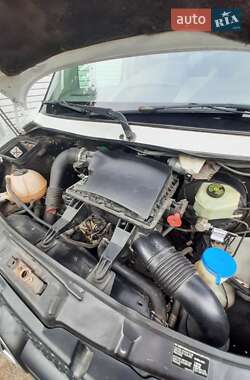 Грузовой фургон Mercedes-Benz Sprinter 2006 в 