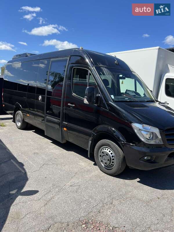 Туристичний / Міжміський автобус Mercedes-Benz Sprinter 2014 в Києві