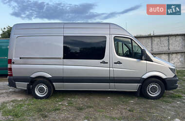 Грузовой фургон Mercedes-Benz Sprinter 2015 в 