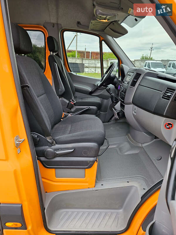 Вантажопасажирський фургон Mercedes-Benz Sprinter 2018 в Рожище
