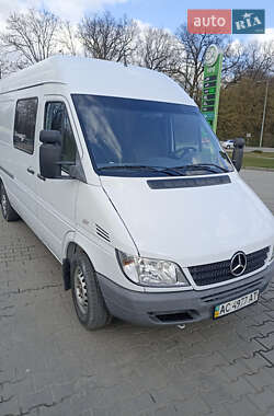 Другие грузовики Mercedes-Benz Sprinter 2004 в 