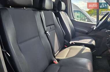 Грузовой фургон Mercedes-Benz Sprinter 2015 в 