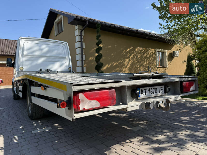 Автовоз Mercedes-Benz Sprinter 2015 в Косове