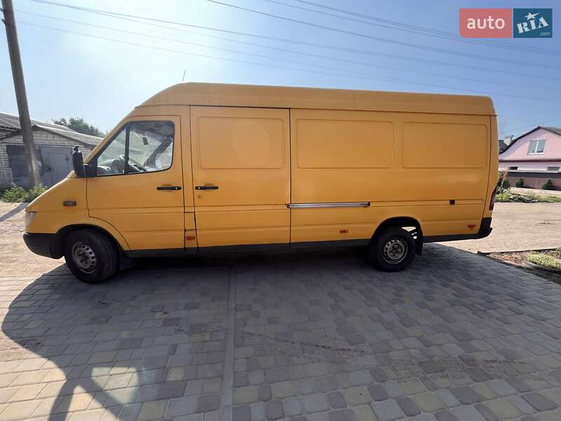 Mercedes-Benz Sprinter 2003 Mercedes-Benz Sprinter 2003