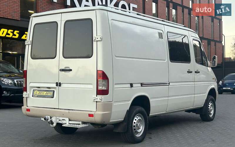 Грузовой фургон Mercedes-Benz Sprinter 2002 в Черновцах
