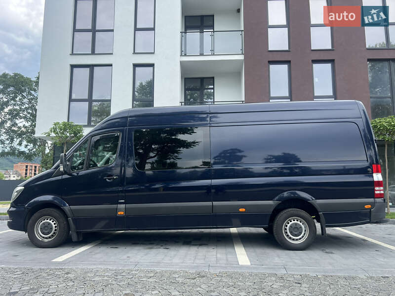 Микроавтобус Mercedes-Benz Sprinter 2014 в Сваляве