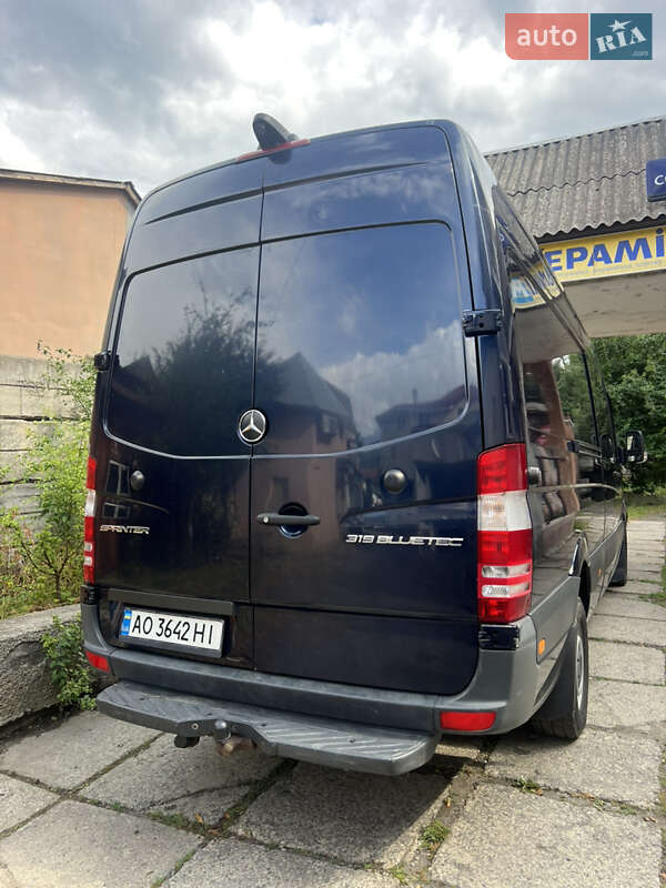 Микроавтобус Mercedes-Benz Sprinter 2014 в Сваляве