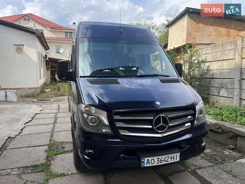 Микроавтобус Mercedes-Benz Sprinter 2014 в Сваляве