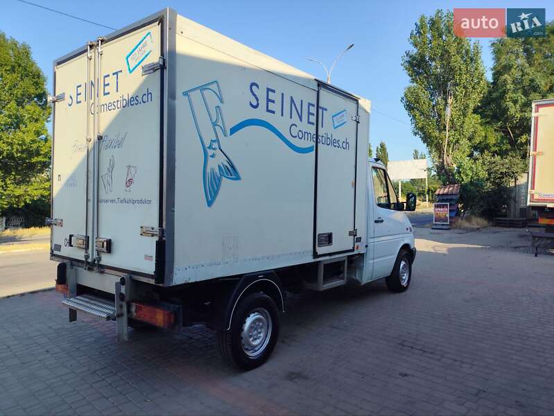 Грузовой фургон Mercedes-Benz Sprinter 2001 в Белгороде-Днестровском