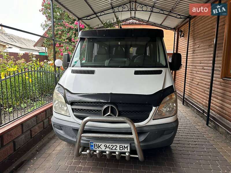 Микроавтобус Mercedes-Benz Sprinter 2012 в Рафаловке