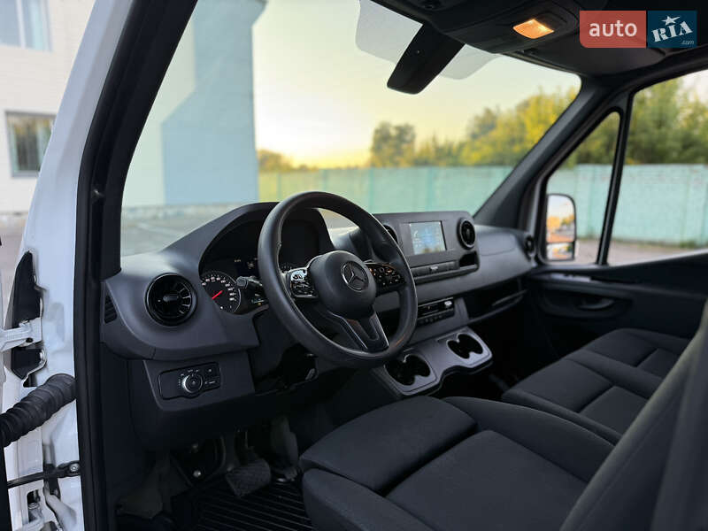 Грузовой фургон Mercedes-Benz Sprinter 2021 в Дубно
