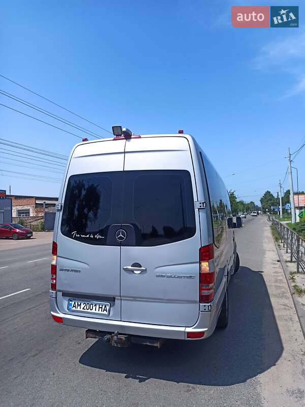 Туристический / Междугородний автобус Mercedes-Benz Sprinter 2015 в Житомире