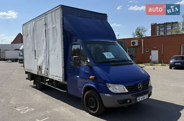 Грузовой фургон Mercedes-Benz Sprinter 2004 в 