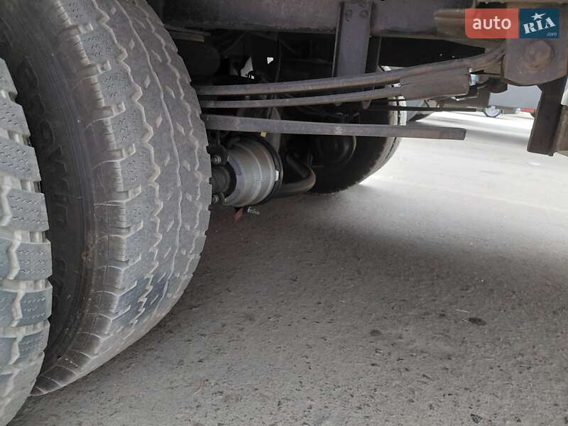 Эвакуатор Mercedes-Benz Sprinter 2004 в Черноморске