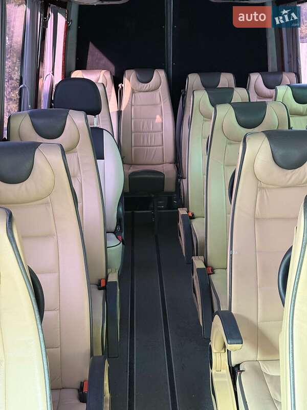 Туристический / Междугородний автобус Mercedes-Benz Sprinter 2011 в Борщеве