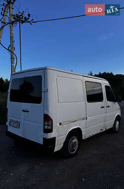 Микроавтобус Mercedes-Benz Sprinter 2000 в 