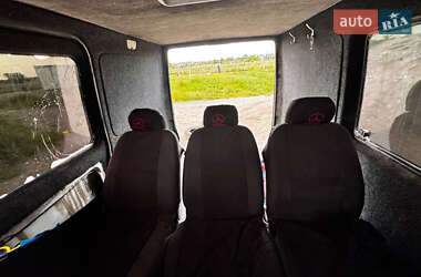 Микроавтобус Mercedes-Benz Sprinter 2000 в 