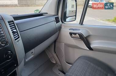 Грузовой фургон Mercedes-Benz Sprinter 2018 в 